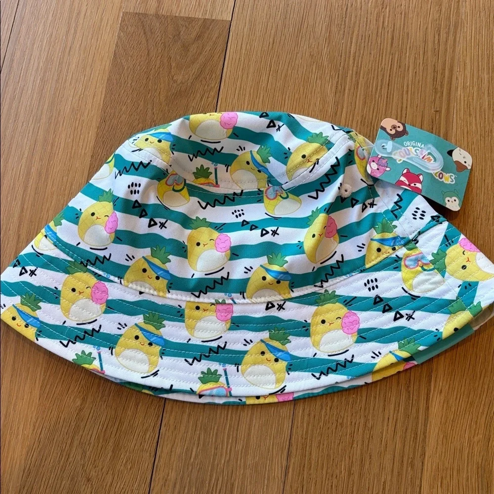 Squishmallows Bucket Hat Maui Pineapple NWT OSFM